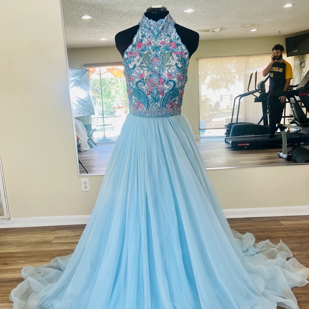 ❗️SOLD❗️Sz 6 Sherri Hill Couture